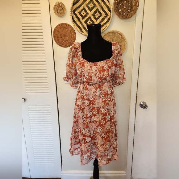 Floral Mini Dress With Square Neckline And Puff Sleeves - Picture 2 of 4